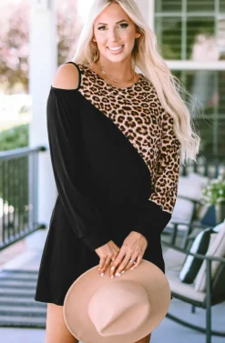 Abito corto con stampa leopardata, nero