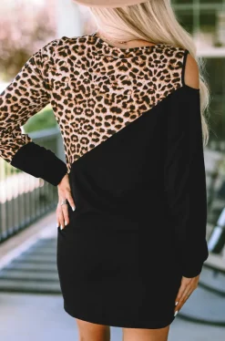 Abito corto con stampa leopardata, nero