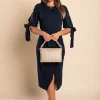 Abito elegante midi con scollo rotondo, maniche 3/4 con spacco e perline decorative Peppina, blu scuro