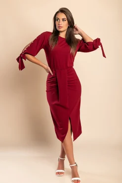 Abito elegante midi con scollo rotondo, maniche 3/4 con spacco e perline decorative Peppina, bordeaux