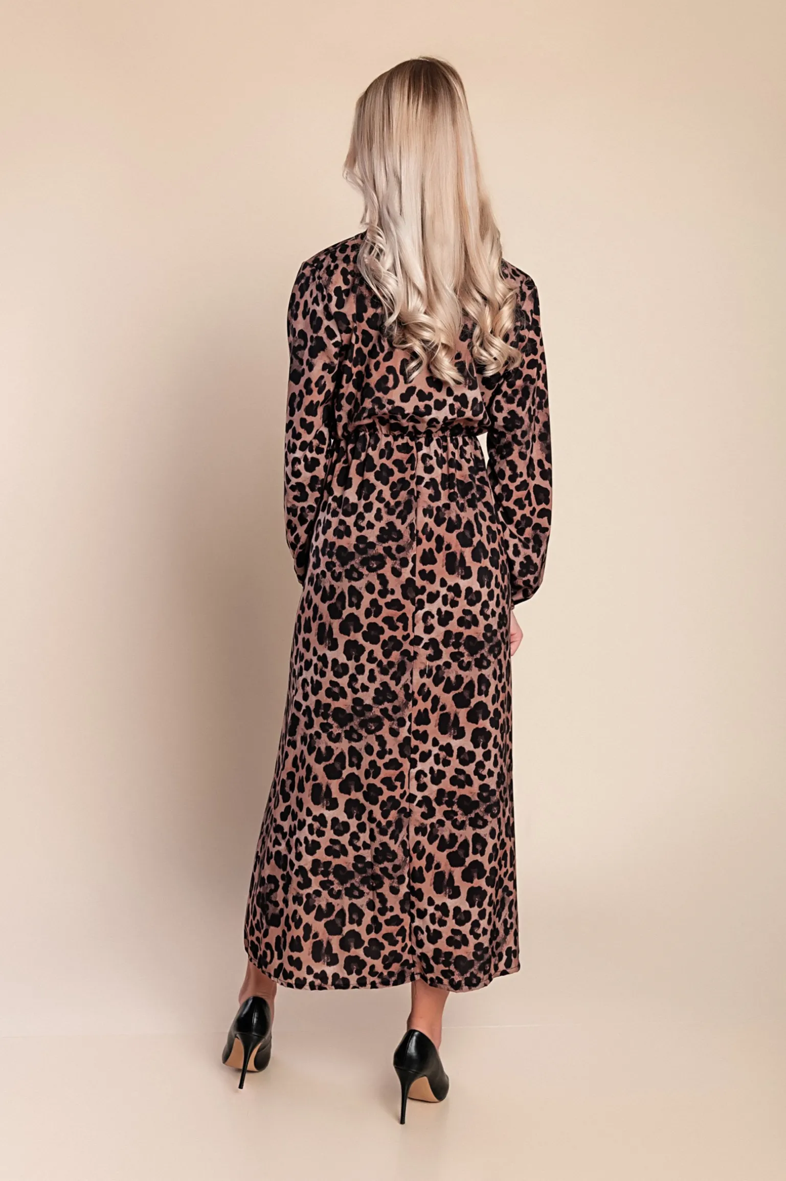 Abito lungo con stampa leopardata, beige