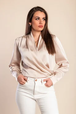 Blusa con scollo incrociato, beige