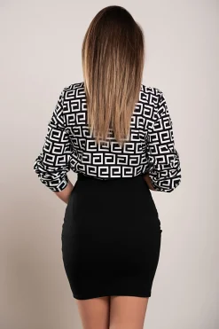 Blusa elegante con stampa geometrica  Lavlenta, bianca