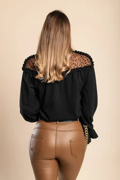 Blusa elegante con volant, nera