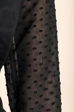 Camicetta con maniche trasparenti, colore nero