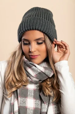 Cappello lavorato a maglia, grigio scuro