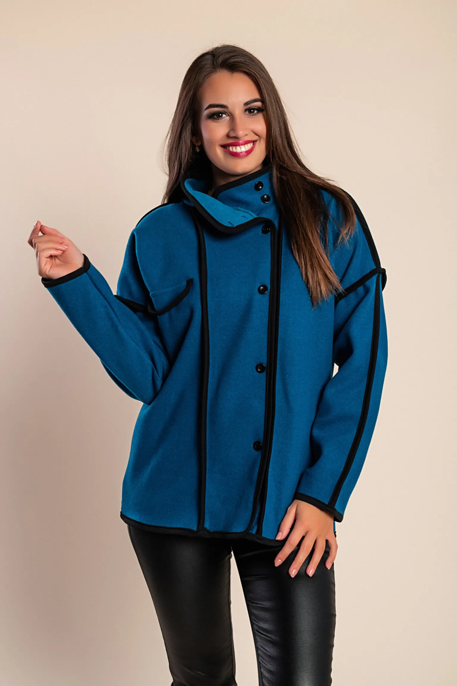 Cappotto corto elegante, petrolio