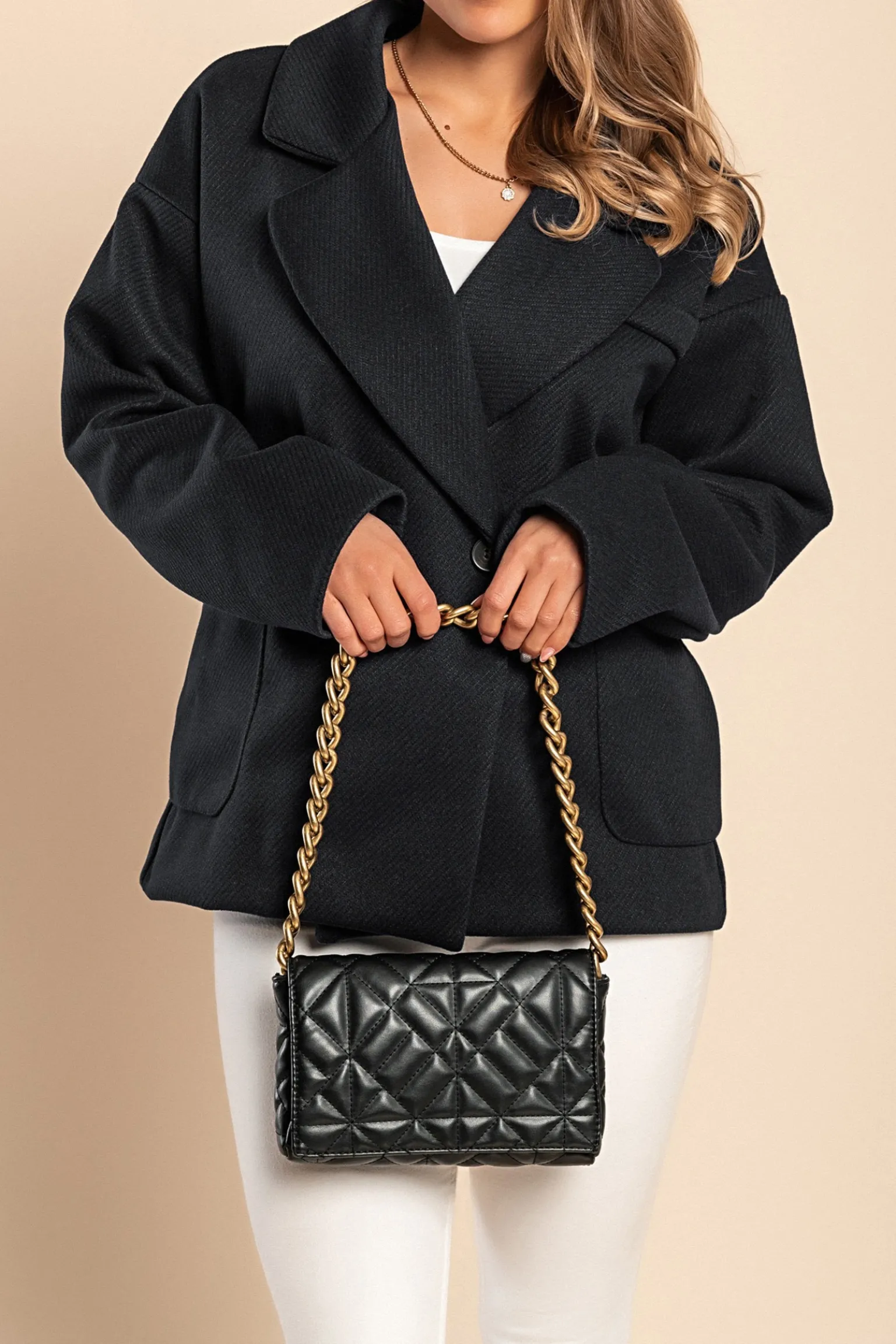 Cappotto elegante e ampio, nero