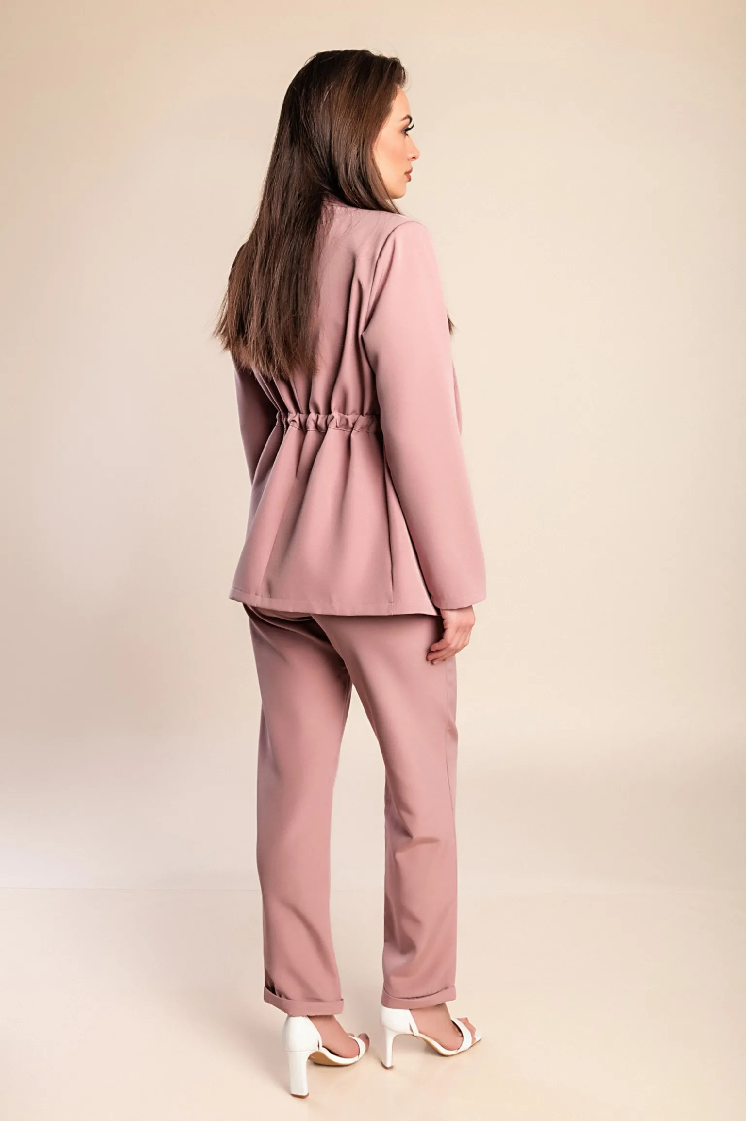 Completo elegante blazer e pantaloni, rosa chiaro