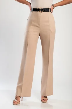 Completo elegante blazer e pantaloni, beige