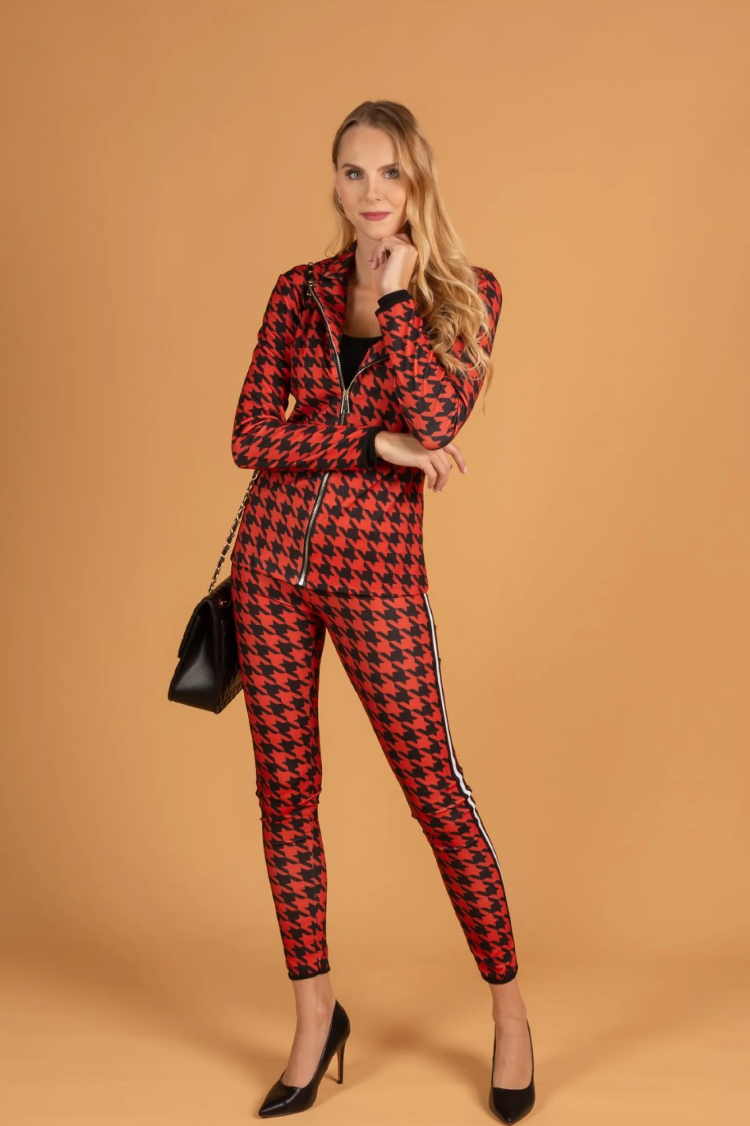 COMPLETO TAILLEUR ELEGANTE CON MOTIVO PEPITA MIRIAMA, NERO ROSSO