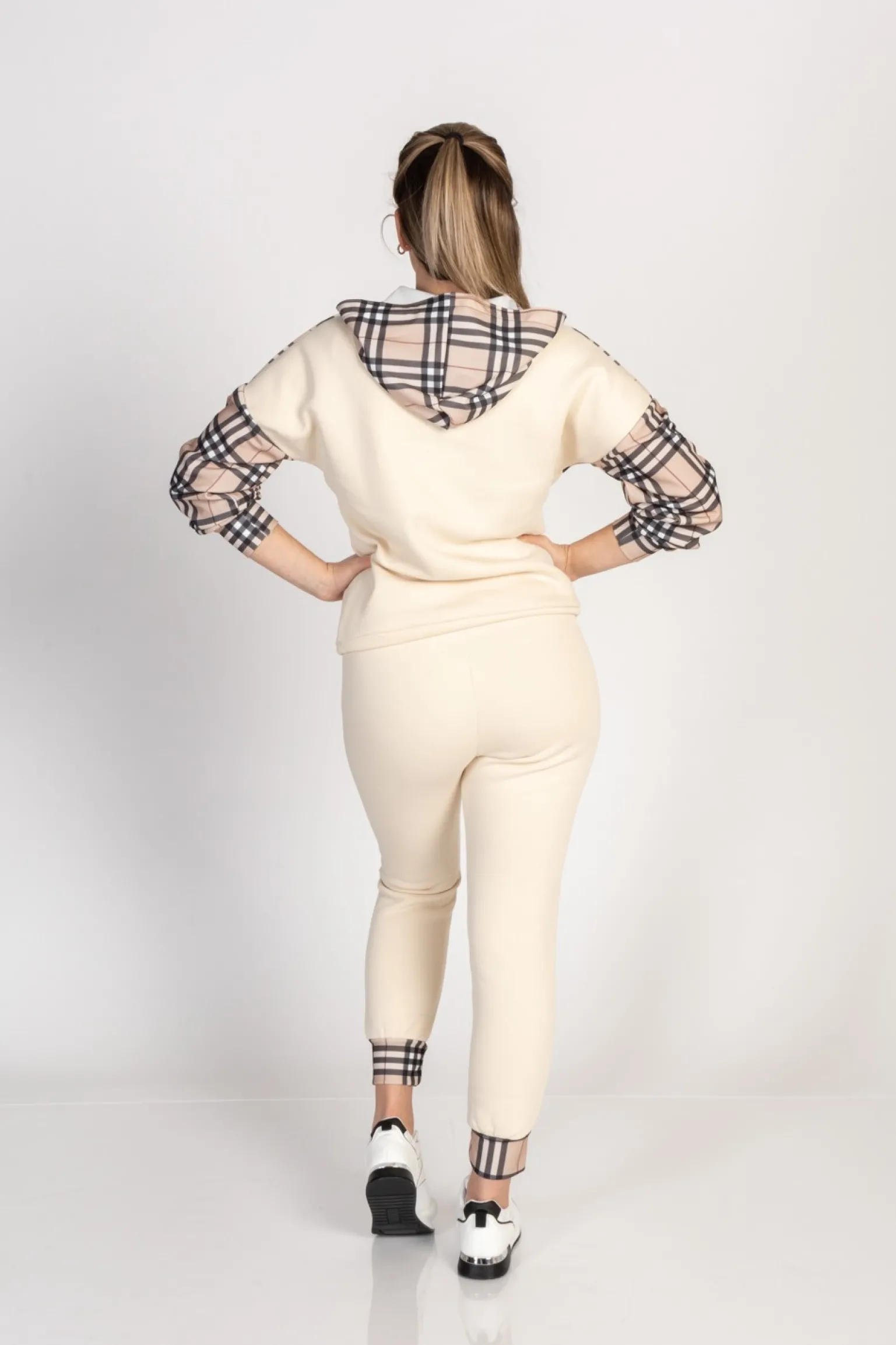 Completo tuta in cotone con stampa Ferisa, beige