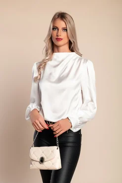 Elegante camicetta a collo alto, bianca