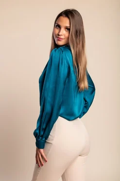 Elegante camicetta con collo alto, petrolio