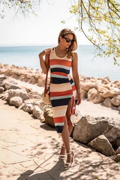 Elegante maxi abito con stampa a righe, multicolore
