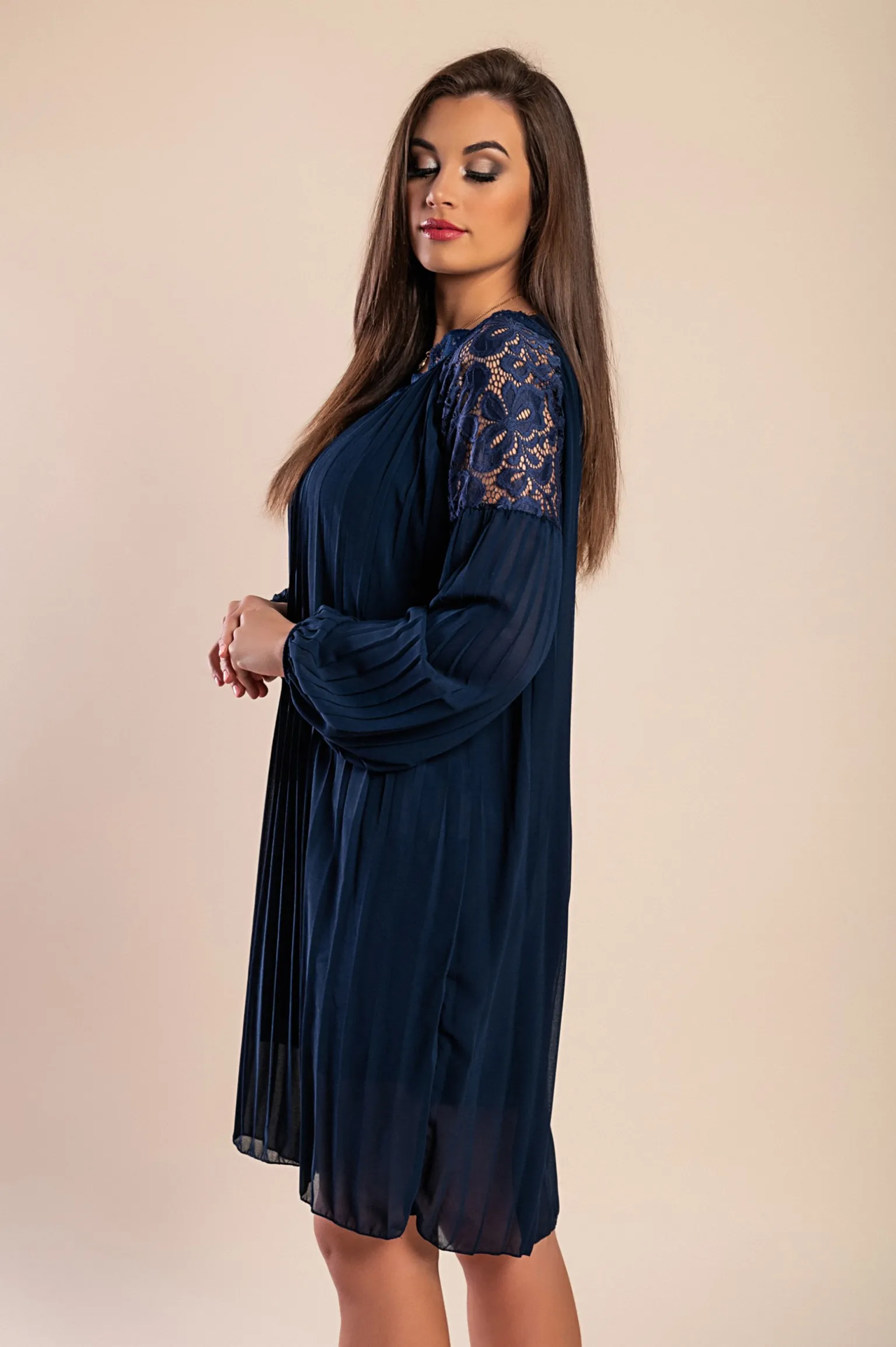 Elegante mini abito plissettato Cremona, blu scuro