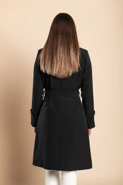 Elegante trench con bottoni, nero