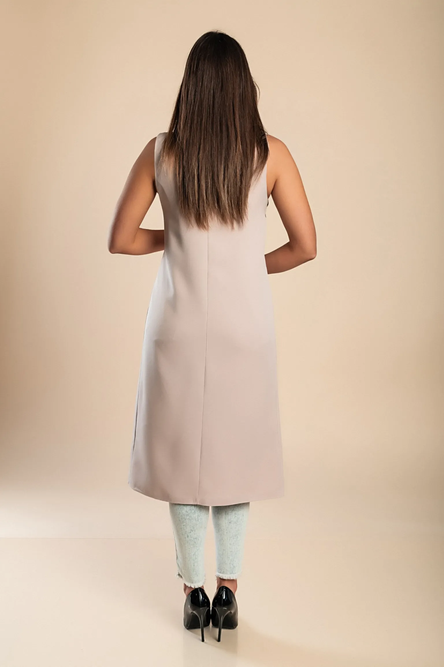 Gilet lungo elegante con bottone, beige