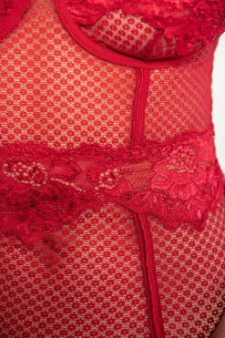 Intimo intero con dettagli in pizzo Saboga, rosso