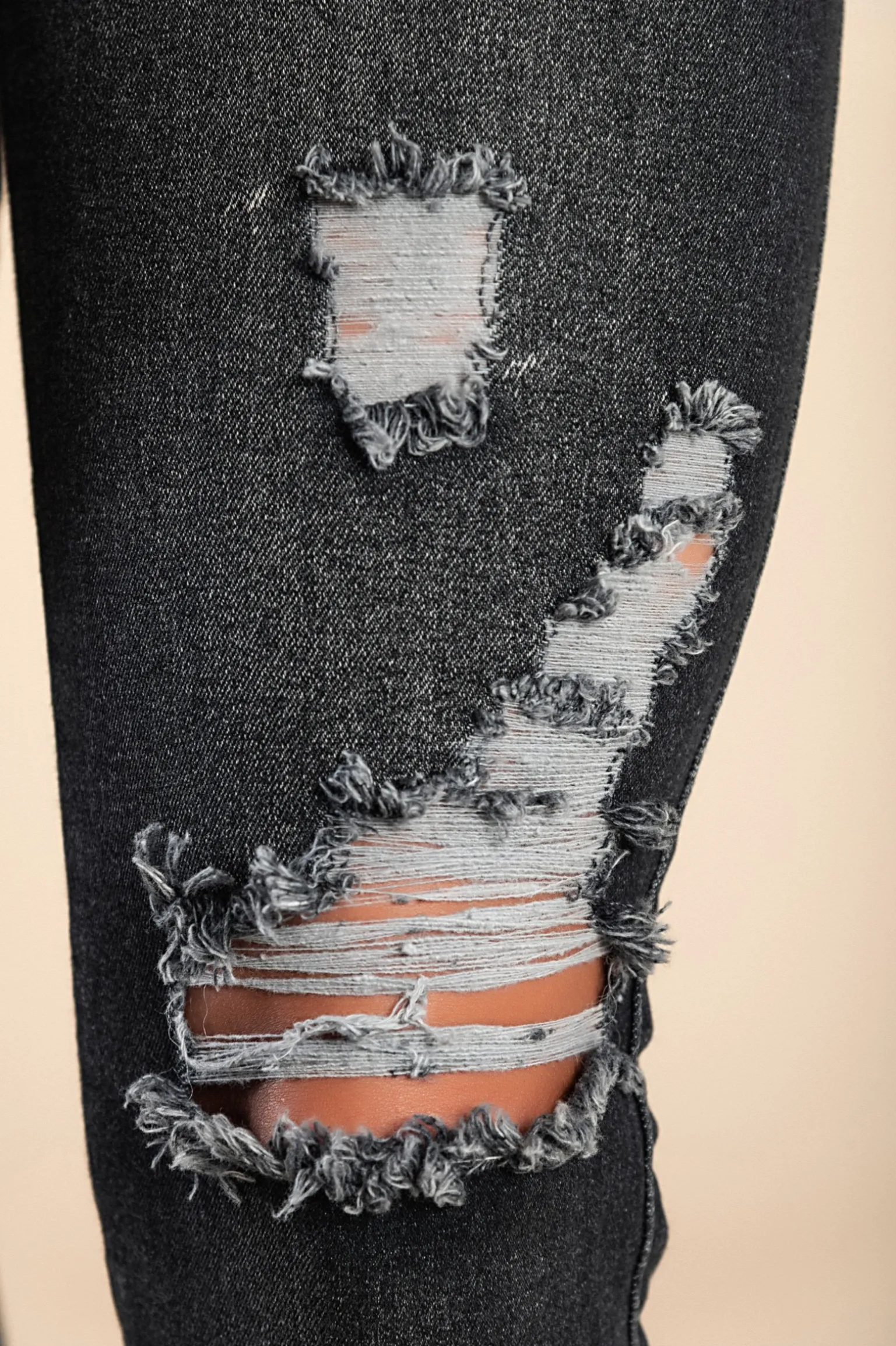 Jeans attillati a vita alta e spacchi Stefana, nero