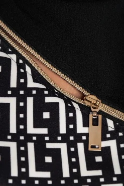 Maglietta elegante con stampa geometrica e zip Mattina, bianco