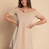 Mini abito ampio a maniche corte con spalline sottili decorative, CECINA, beige