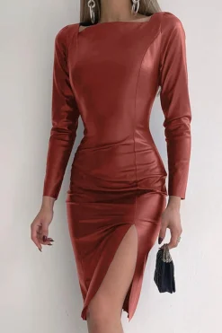 Mini abito elegante in similpelle con apertura Urania, bordeaux