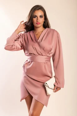 Miniabito realizzato in simil raso, rosa