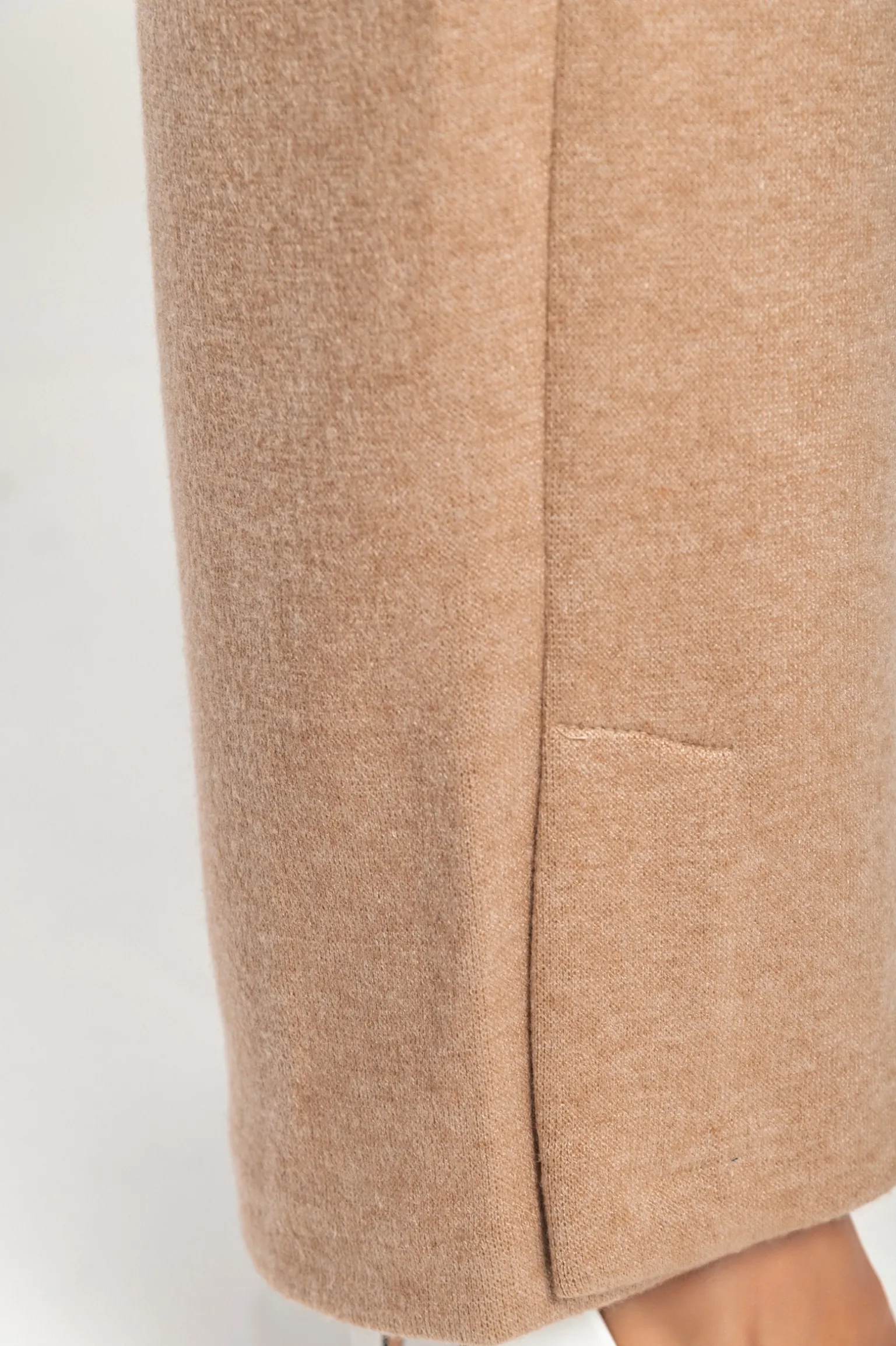 Pantalone lungo elegante, cammello