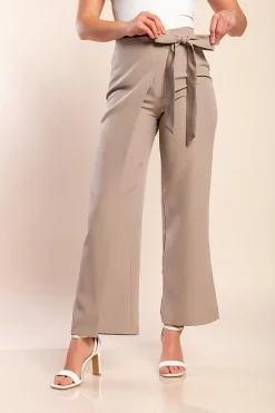 Pantaloni eleganti con volant, beige