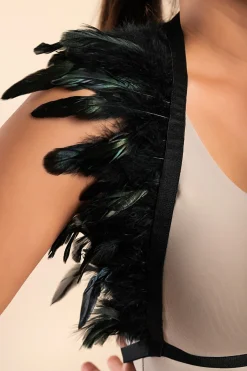 Reggiseno realizzato con spalline elastiche con piume, nero
