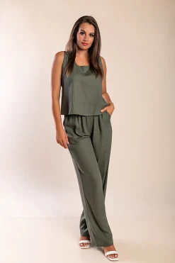 Set top e pantaloni lunghi, oliva
