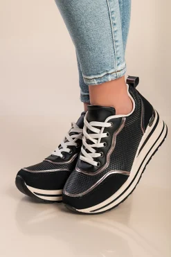Sneakers alla moda, colore nero