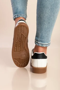 Sneakers alla moda, colore bianco