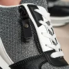 Sneakers alla moda con dettaglio decorativo, nere