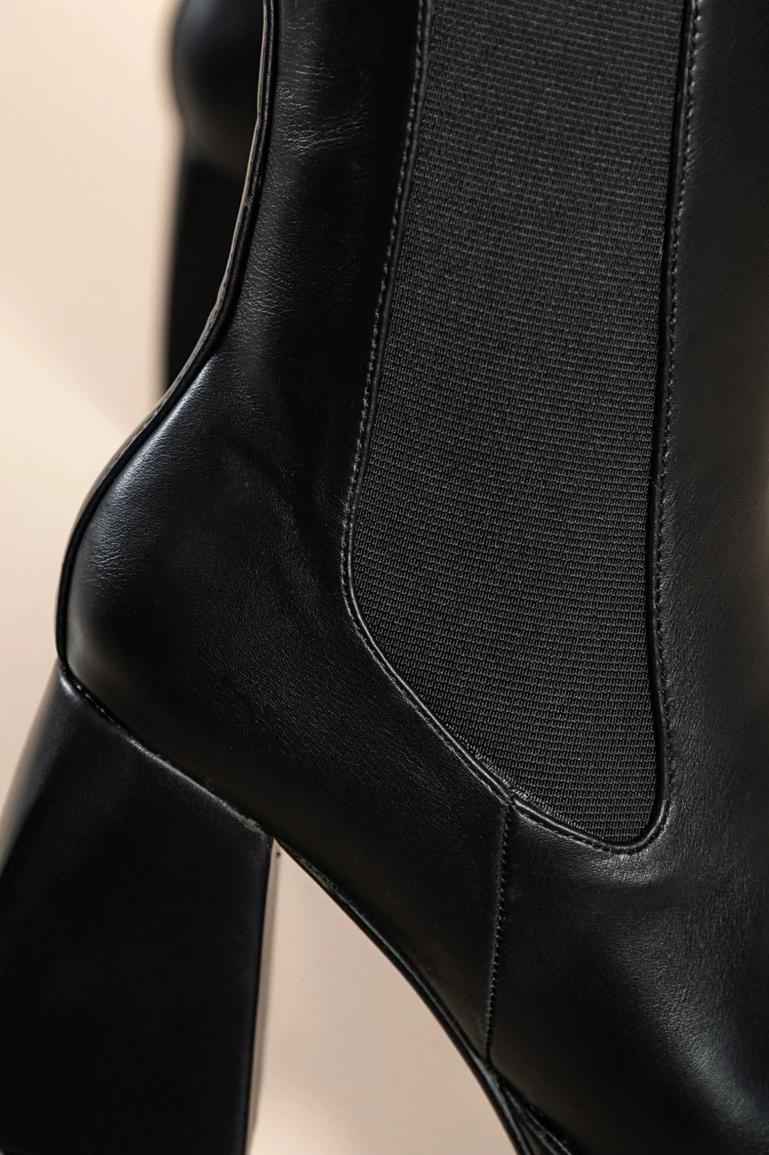 Stivaletti eleganti con tacco alto, U4AX89688, nero