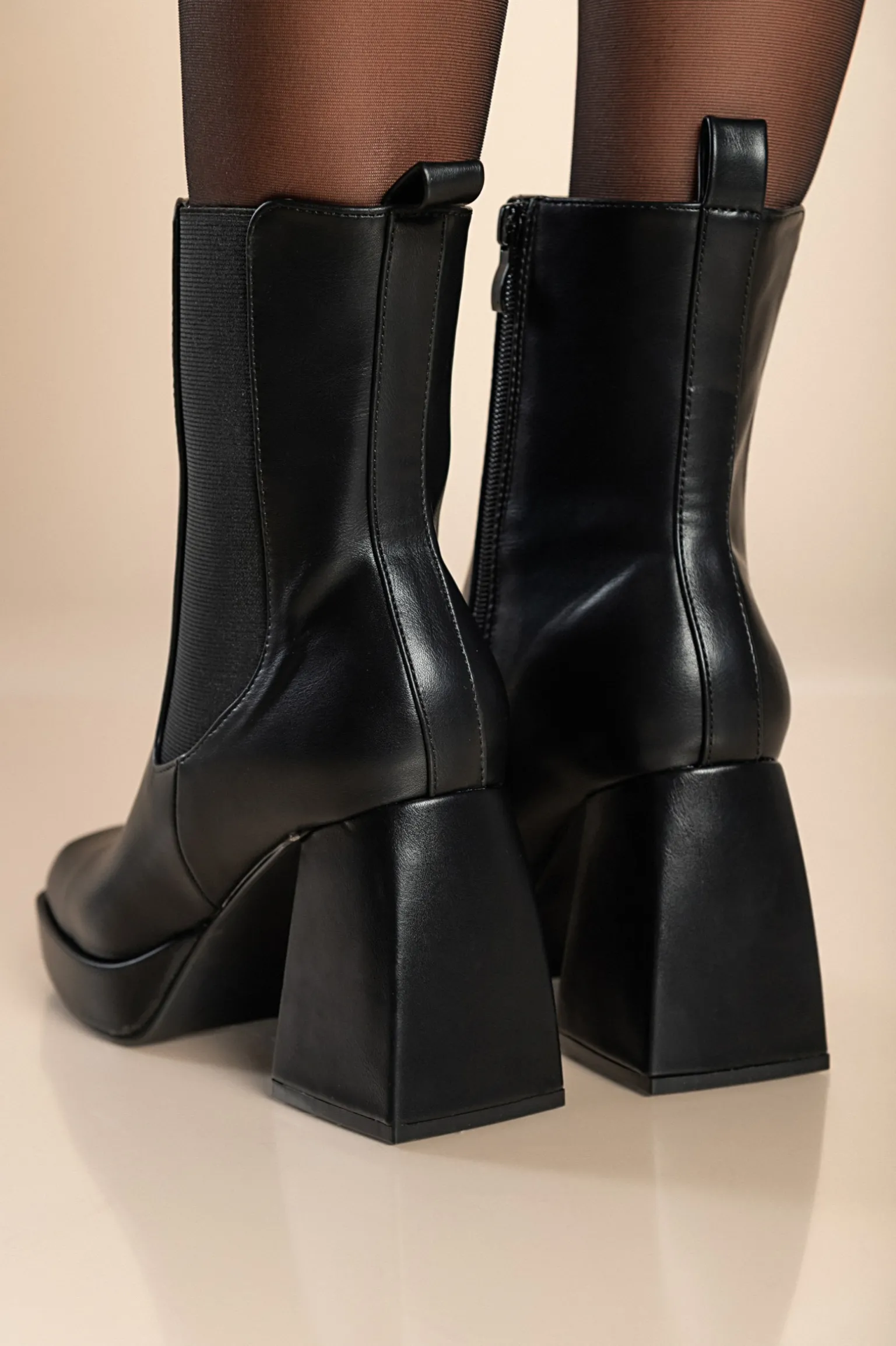 Stivaletti eleganti con tacco alto, U4AX89688, nero