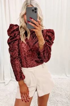 Top elegante con paillettes, bordeaux
